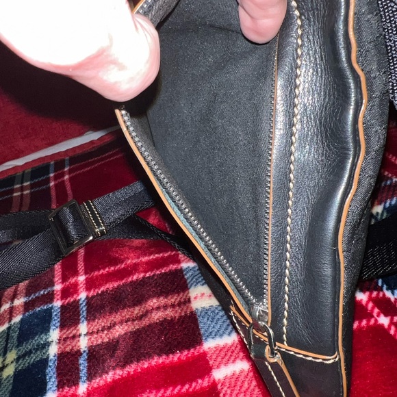 CELINE AUTHENTIC MONOGRAMMED CROSSBODYBODY BAG. EUC. - Picture 6 of 12